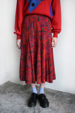 Load image into Gallery viewer, RED GEOMETRIC WOOL SKIRT