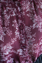 Load image into Gallery viewer, BURGUNDY FAUNA GATHERED BLOUSE