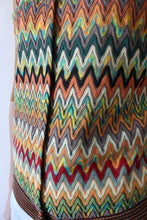 Load image into Gallery viewer, PARADISO / RAINBOW WAVE KNIT TOP