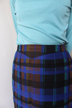 Load image into Gallery viewer, LASSERRE PARIS / CHECKERED WOOL SKIRT