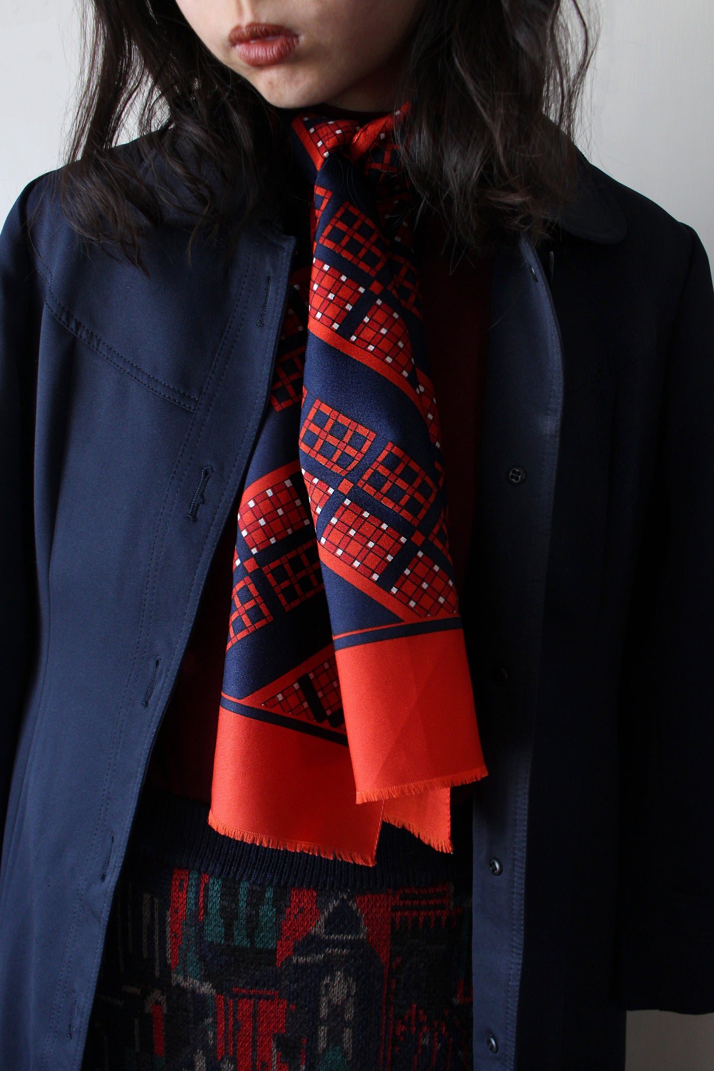70s RED SYMMETRICAL CUBES SCARF