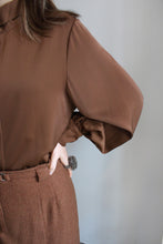 Load image into Gallery viewer, BROWN SILKY FLAPPING BLOUSE