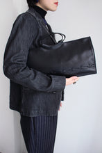 Load image into Gallery viewer, NINA RICCI / BAGUETTE HANDLE BAG