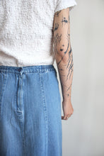 Load image into Gallery viewer, CABOCHON DENIM SKIRT