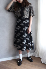 Load image into Gallery viewer, BLACK FAUNA SKIRT
