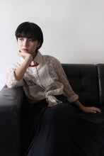 Load image into Gallery viewer, CRINKLED LACE SHIRT