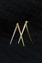 Load image into Gallery viewer, MESMERE HAMMERED STICK EARRINGS