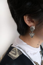 Load image into Gallery viewer, KEYMON HAMMERED PEWTER EARRINGS