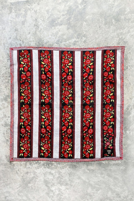 ANNA SUI / RED FLORAL HANDKERCHIEF