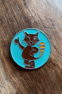 AQUA BROWN CAT PIN