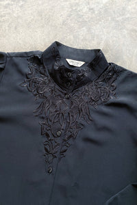 BLACK EMBROIDERED BLOUSE