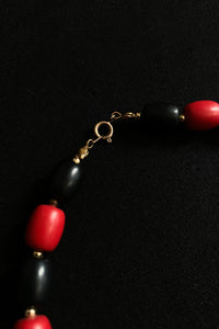 RED/BLACK BEADED LONG NECKLACE