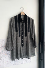 Load image into Gallery viewer, LACE COLLAR FAUNA SHIRT