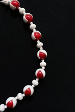Load image into Gallery viewer, RED &amp; WHITE ABSTRACT BEADED NECKLACE
