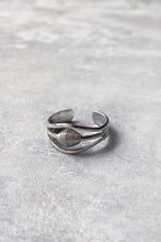 Load image into Gallery viewer, SARAH COVENTRY / MODERNIST RING