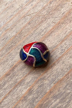 Load image into Gallery viewer, RAINBOW COLORED SHELL EARRINGS