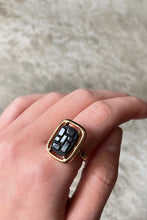 Load image into Gallery viewer, EMMONS / 1970s GOLDEN DYNASTY RING