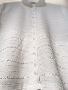 WHITE BLOUSE WITH PEARL BUTTONS