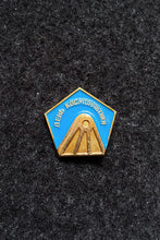 Load image into Gallery viewer, COSMONAUTICS DAY PIN