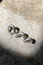 Load image into Gallery viewer, MATTE SILVER SQUIGGLE BROOCH